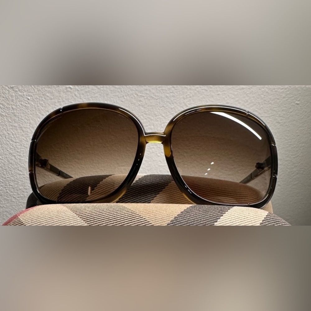 Authentic Burberry Tortoise Shell Sunglasses